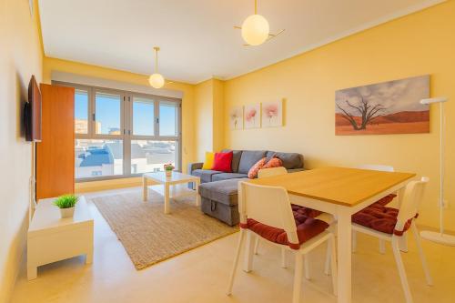 Tu refugio moderno en Valencia - piscina, gimnasio y padel incluidos