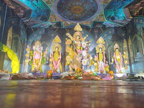 Φωτογραφία από το άλμπουμ του Shardotsav σε Λάκναου