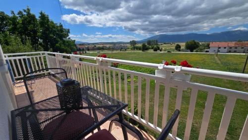 Apartment Dolic - Your peaceful spot with a panoramic view