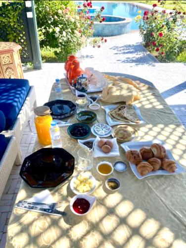 Φαγητό σε αυτή η βίλα ή κάπου εκεί κοντά