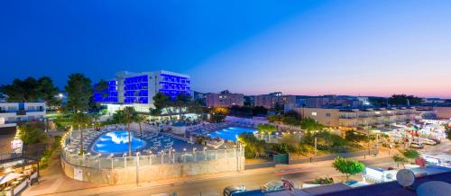Hotel Vibra Riviera, Bahía de San Antonio – Precios ...