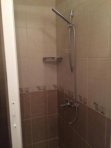 Bilik mandi di Golden Sea View Apartments