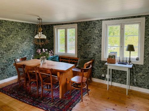 Foto dalla galleria di Historic 19Th Century Cottage In Blekinge a Kyrkhult