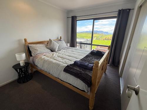 Giường trong phòng chung tại Mountain Pure Lodge