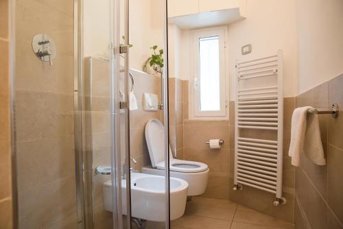 A bathroom at Chat&Chill Vatican Apartment