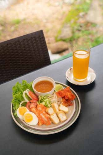 Φαγητό σε αυτό το ξενοδοχείο ή κάπου εκεί κοντά