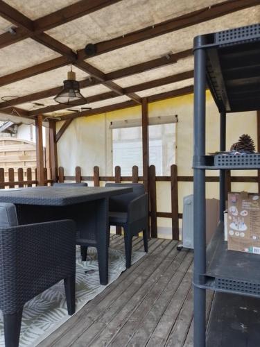 Φωτογραφία από το άλμπουμ του jolie bungalow 2 pas du lac σε Sanguinet