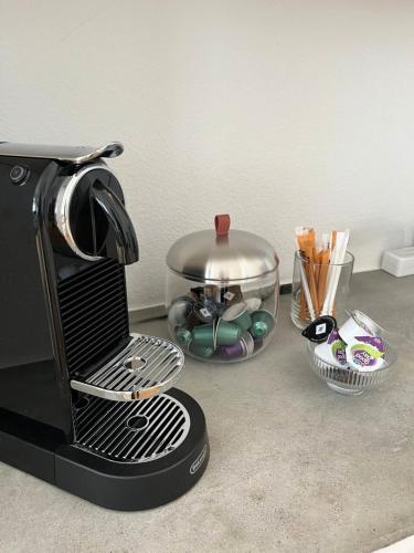 Central Old Town apartment 10 min to Mainstation with washer & dryer