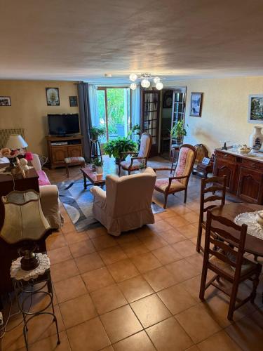 Chez les Loulous