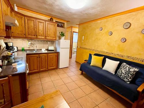 Η κουζίνα ή μικρή κουζίνα στο Apartamentos San Jose