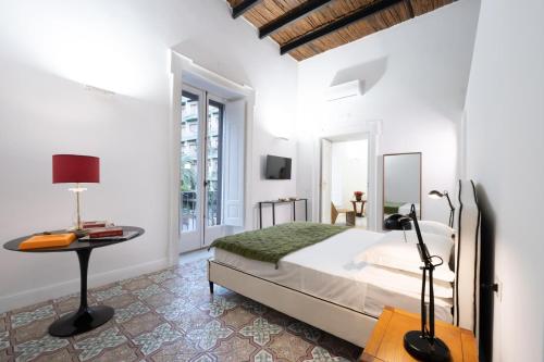 Casa Crispi 51