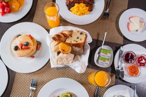 Jídlo v hotelu nebo okolí