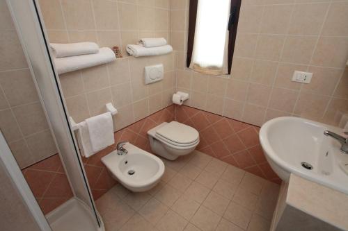 B&B Il Borgodmd tesisinde bir banyo