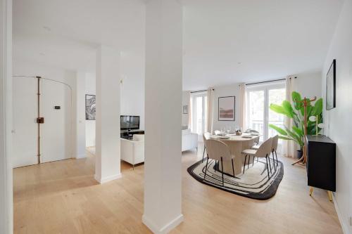 Superb apt a c – 2BR 6P – St Germain-des-Prés