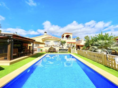 Villa Agave Ciudad Quesada by Villas&You