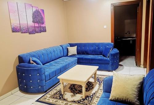 Φωτογραφία από το άλμπουμ του Blue Cs στην Άκαμπα