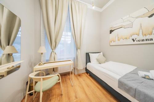 HOME1 - Florentin Boutique Hostel