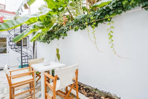 Elegant Private Residence in the Heart of the City 200m from the Beach