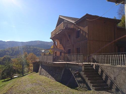 Gîte 3 étoiles jusqu'à 12 pers