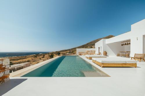 Sea view - Luxury Pool Villa - Golden Beach, Paros