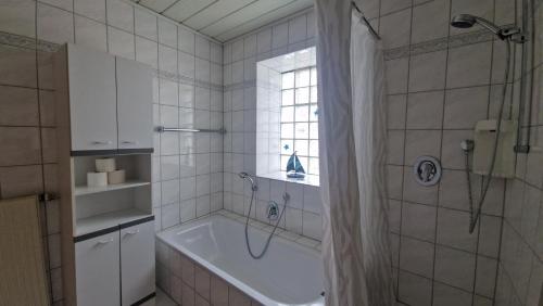Un baño de FeWo Kirchgässle