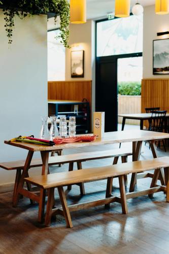 PlanB Hotel - Living Chamonix photo 32