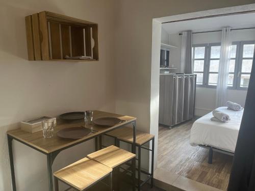 Kuchyň nebo kuchyňský kout v ubytování Prune - Studio climatisé 4e place pie