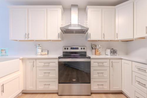 Bright Coastal Retreat Villa Near Coligny & Beach photo 7