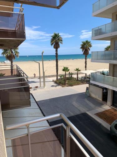 Magnifique appartement vue mer avec terrasse Canet Plage