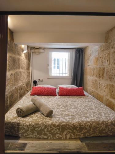 Sleep-in-Montpellier, Gaya, 6 pers, Ecusson