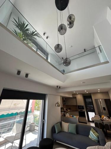 Floral Home 3 - 2nd floor maisonette!