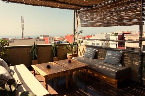 O zonă de relaxare la Surf & bask HOME