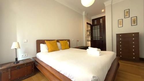 Centrally located flat in Madrid for 6 people - Ciudad Rodrigo