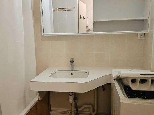 Appartement cosy 2 pièces, 5 pers, balcon, wifi, animaux admis, quartier Croisette - FR-1-574-68