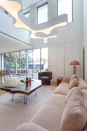 Florez Townhouse