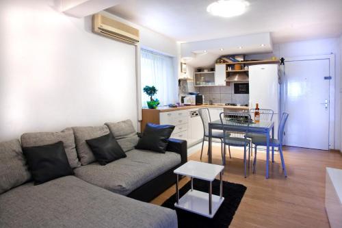 Gallery image of Apartment Banjo Polo in Split