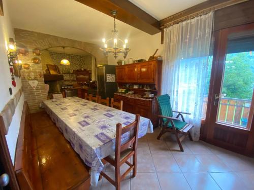 Η κουζίνα ή μικρή κουζίνα στο Casa PANASTRE