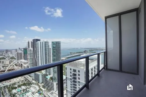 Stylish Apartments with Partial Ocean Views in Downtown! photo 151