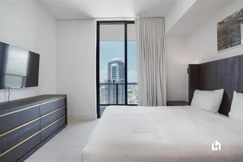 Stylish Apartments with Partial Ocean Views in Downtown! photo 141