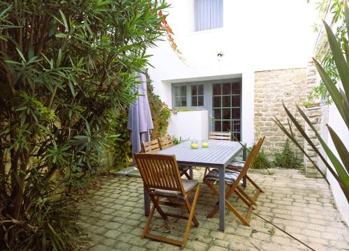 Maison Magnolia proche de la plage à Sainte Marie de Ré