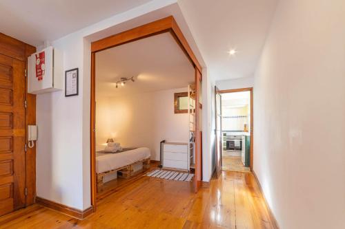 Cozy Bica Flat with Balcony