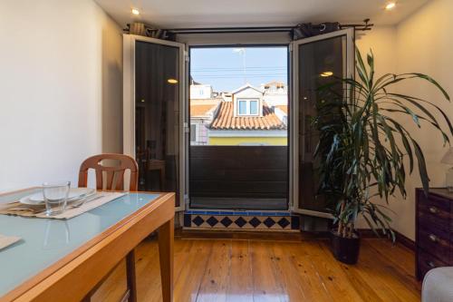 Cozy Bica Flat with Balcony