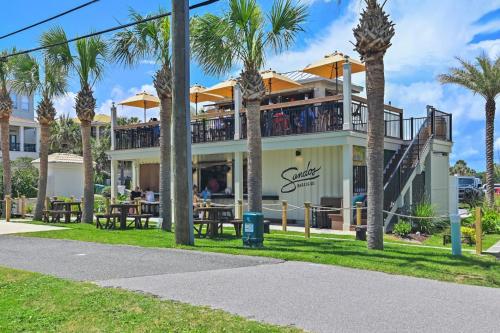 5BR One Block to Beach- Hot Tub- Pool- Golf Cart- Pets photo 41