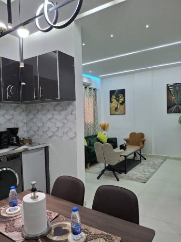 Dapur atau dapur kecil di Seckebe Immo Studio Vert