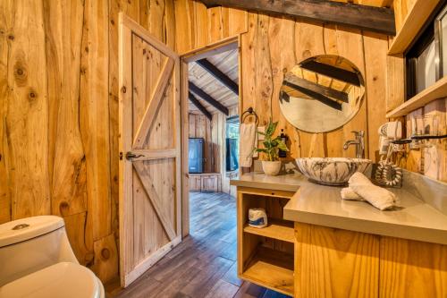 Koupelna v ubytování Hotel & Spa Escondite de la Montaña