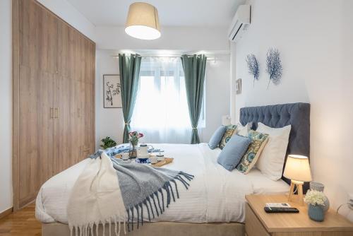 Elegant Dimitra, 2 Bedroom Apartment, by Acropolin & Metro