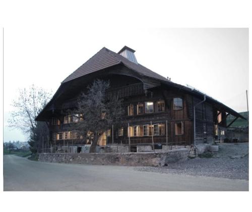 Billede fra billedgalleriet på Charming duplex in historic farm Fribourg i Bonnefontaine