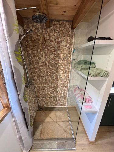 Um banheiro em Tiny Surf