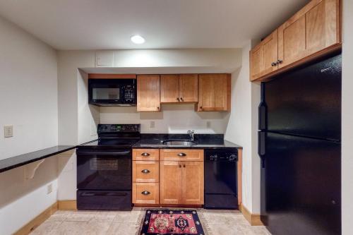 Gallery image of Moose Lodge Unit B in North Bethel