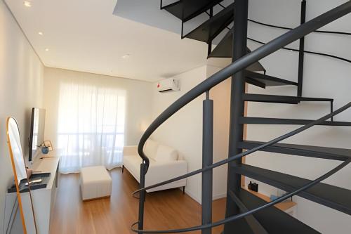 Телевизор и/или развлекательный центр в A6/404-Cobertura Duplex ao lado MorumBIS Einstein com Jacuzzi